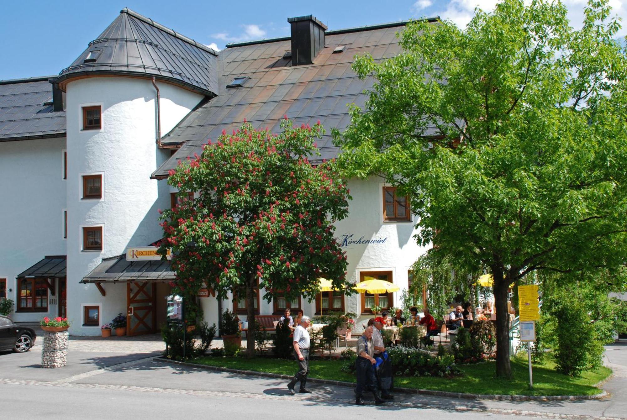 Dachstein West Hotel Gmbh-Kirchenwirt Russbach Russbach am Pass Gschuett Luaran gambar