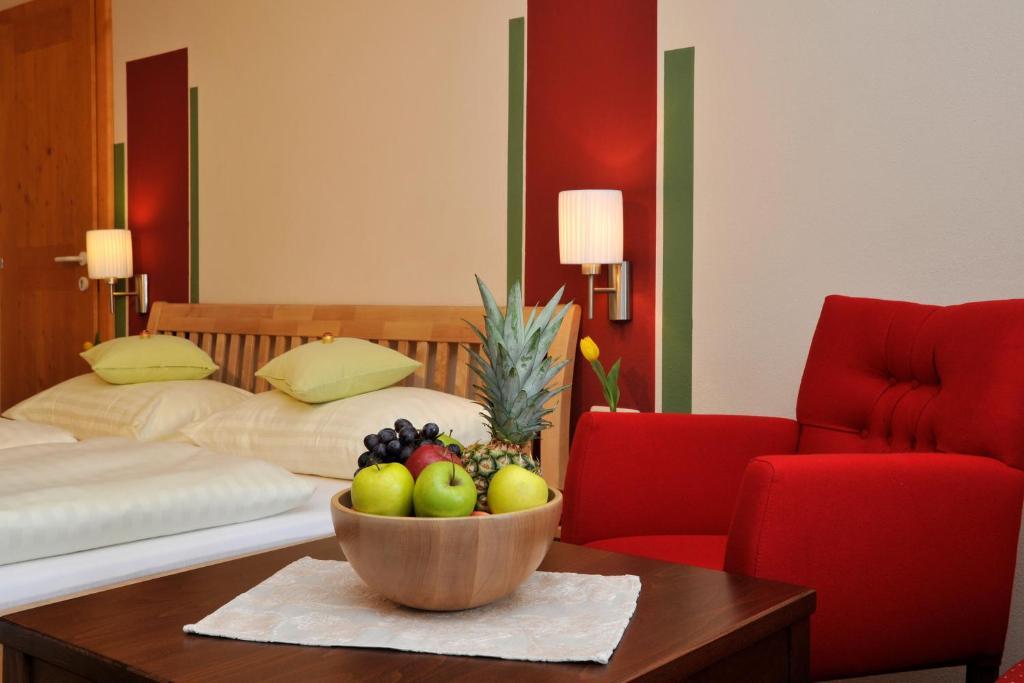 Dachstein West Hotel Gmbh-Kirchenwirt Russbach Russbach am Pass Gschuett Bilik gambar